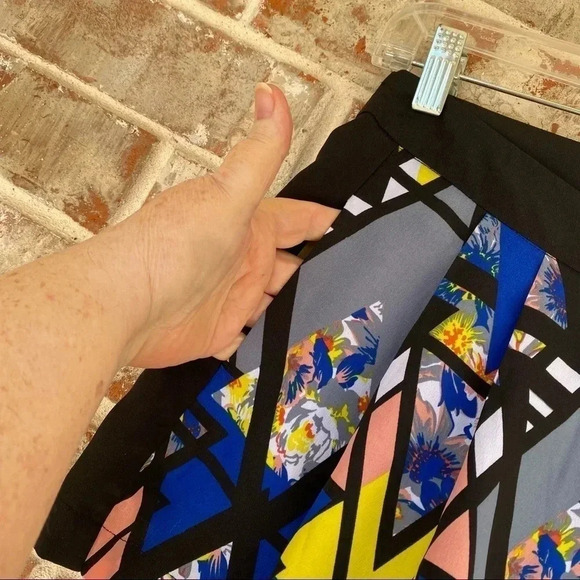 Fire Los Angeles Stained Glass Floral High Waisted Shorts - Picture 3 of 7